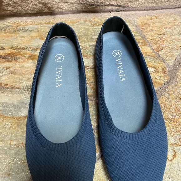 Vivaia Navy Blue Pointed Toe Ballet Flats EU 39 US Size 8.5 - Picture 5 of 12